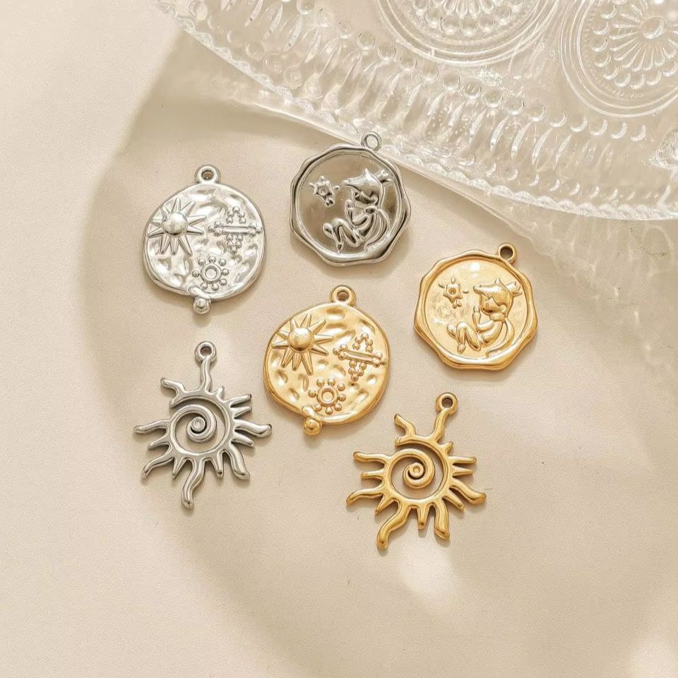 Vintage Fashion Online - طقم قلادات 