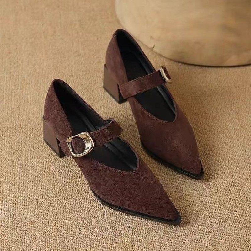 أحذية نسائية كلاسيكية بكعب عري - مراجعة Vintage Fashion Online وسعره